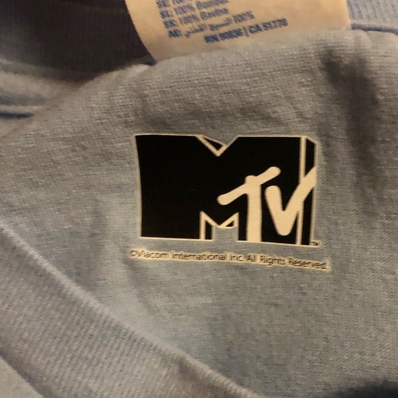 MTV Retro Gray Short Sleeve Graphic Logo T-Shirt - Picture 6 of 6